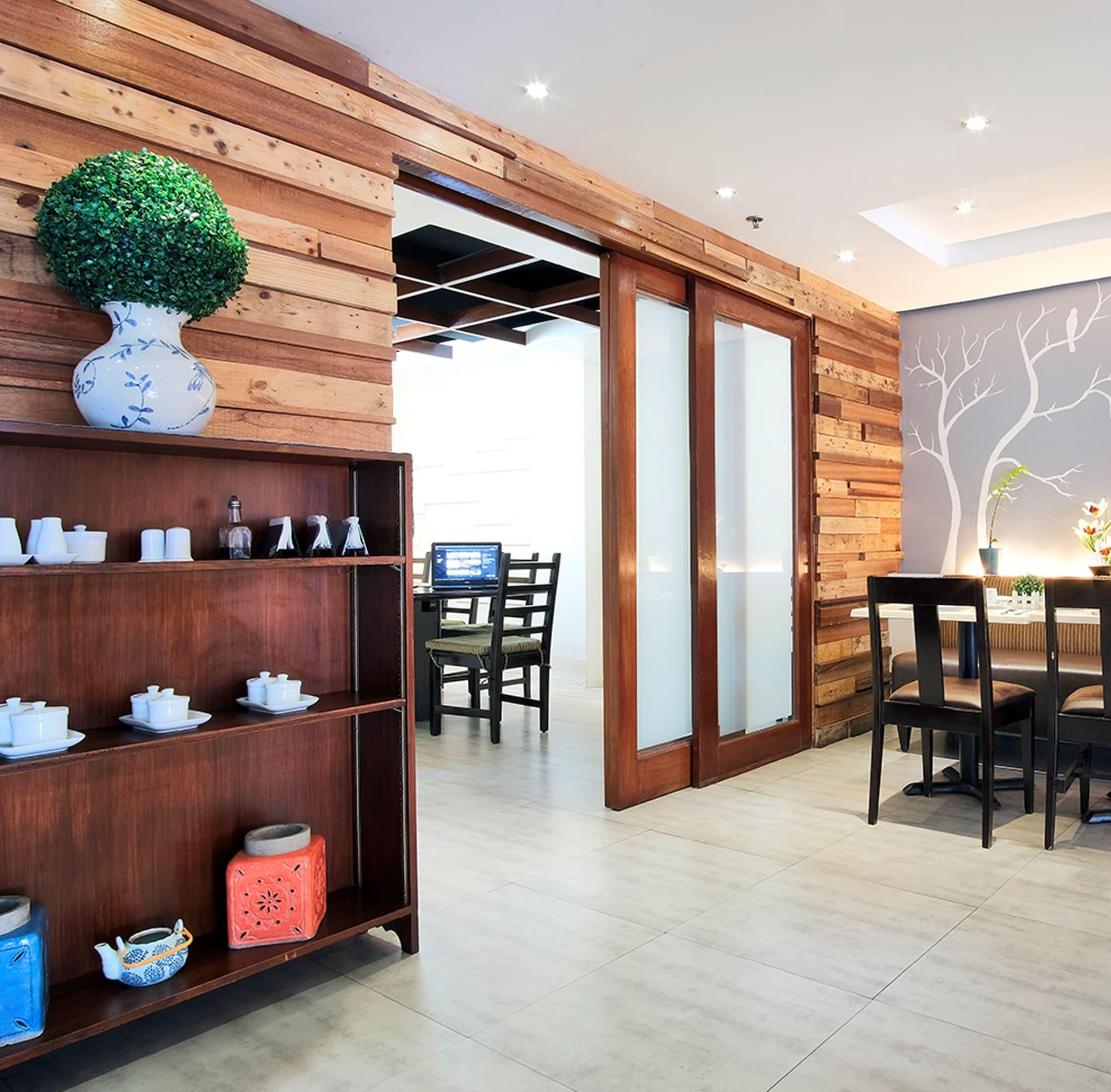 Fersal Hotel Neptune Makati Makati City Екстер'єр фото